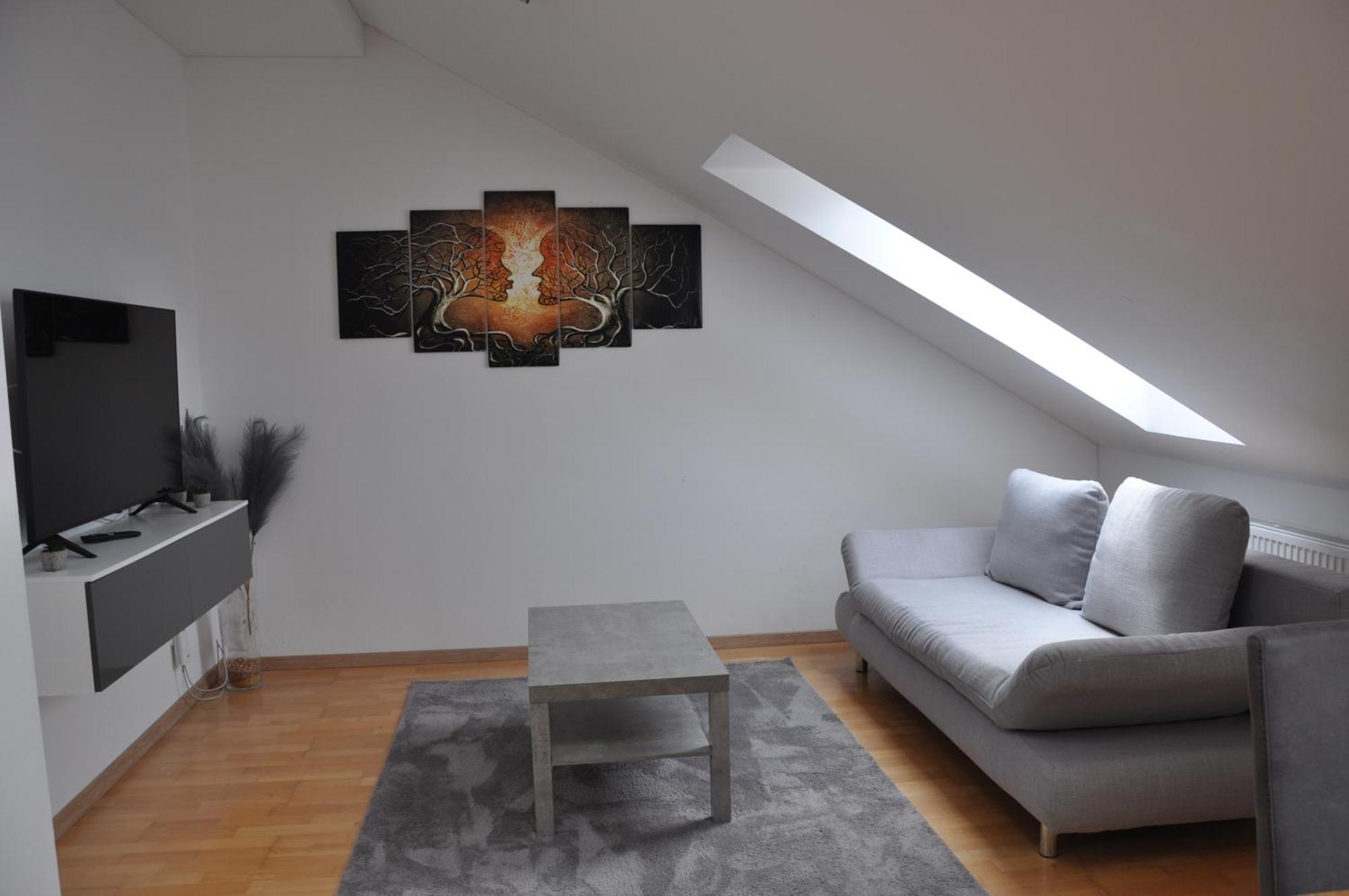 Ferienwohnung "Julka" Kostenloses W-Lan Giebelstadt 外观 照片