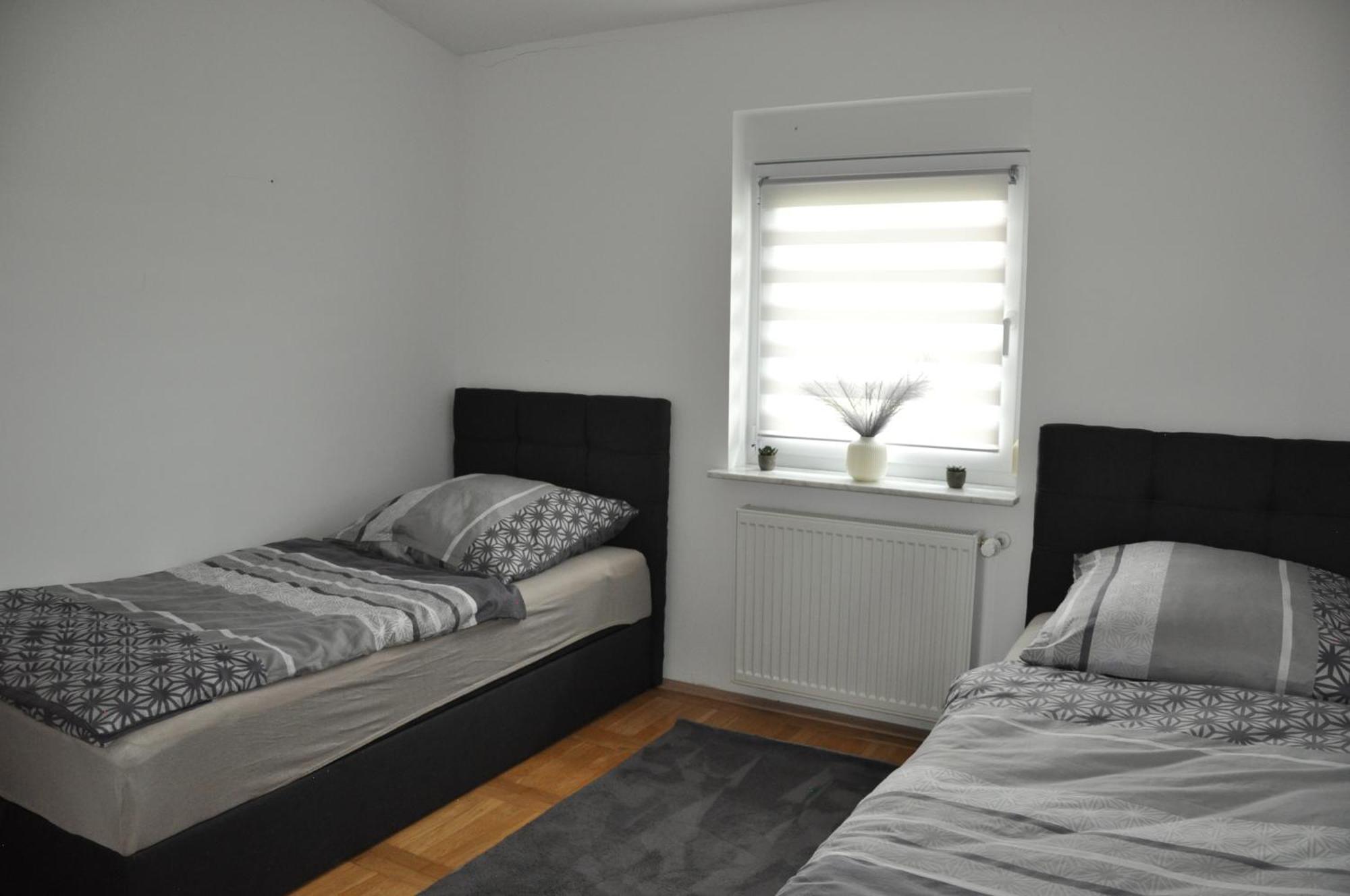 Ferienwohnung "Julka" Kostenloses W-Lan Giebelstadt 外观 照片